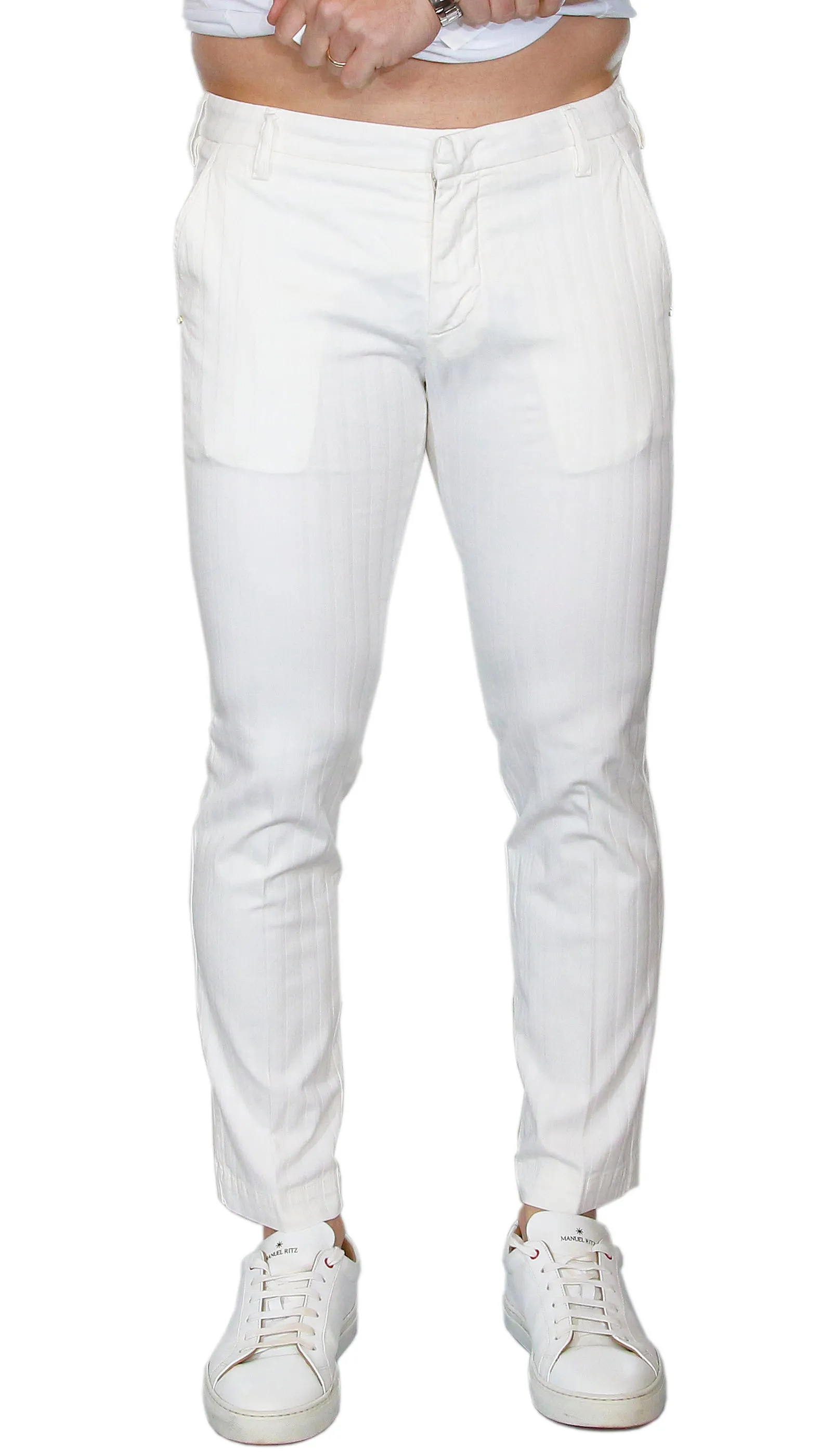 Entre Amis Pantalone corto bianco in cotone motivo rigato.
